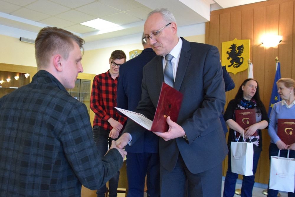 Razem oddali ponad 200 litrów krwi. Najwięcej - uczniowie technikum przy ul. Mściwoja