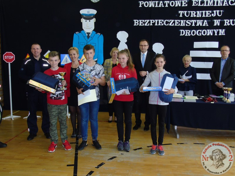 Uczniowie z Miechucina i Szopy najlepsi w Turnieju Bezpieczeństwa w Ruchu Drogowym