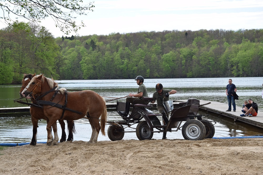 Majówka w Ostrzycach. Kilkanaście ekip rywalizowało w Turnieju Wiśta Wio