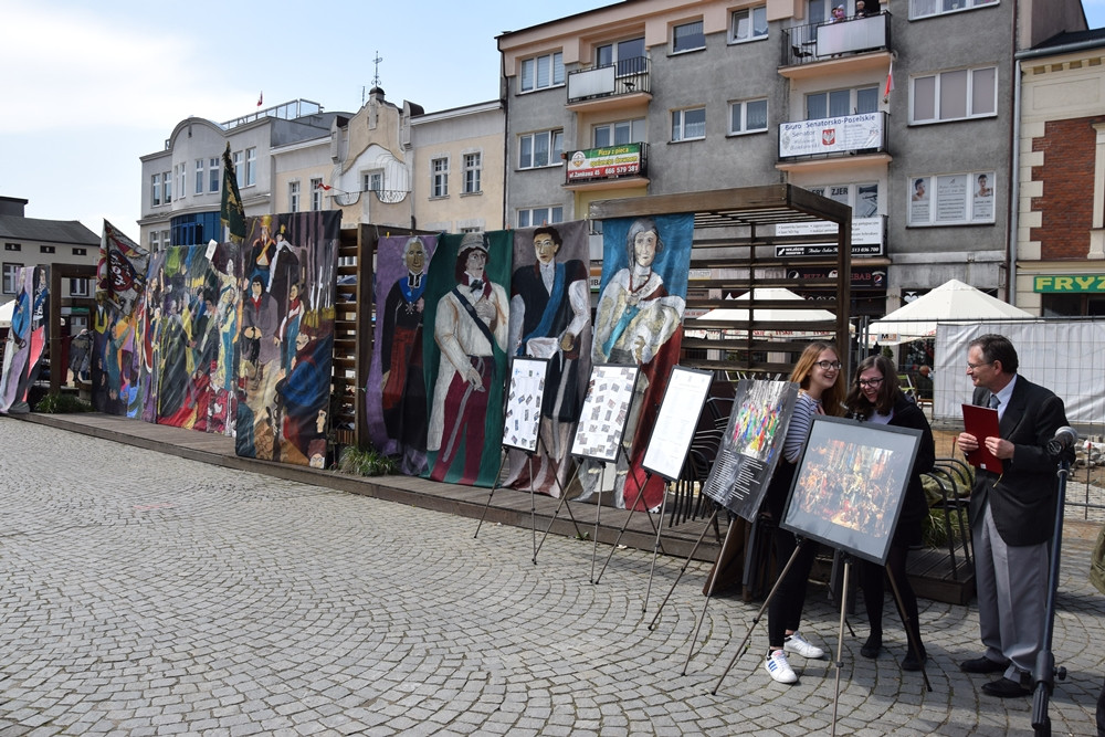 Kartuzy. Patriotyczne święto 3 maja. Odczytano preambułę Konstytucji w języku kaszubskim