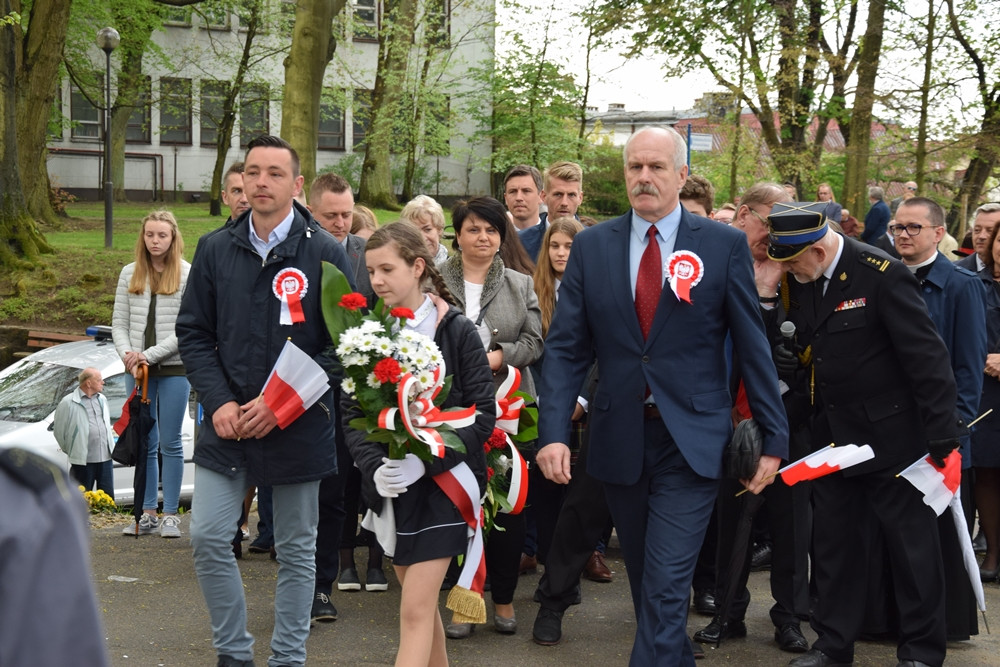 Kartuzy. Patriotyczne święto 3 maja. Odczytano preambułę Konstytucji w języku kaszubskim