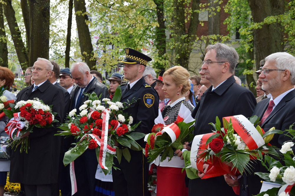 Kartuzy. Patriotyczne święto 3 maja. Odczytano preambułę Konstytucji w języku kaszubskim