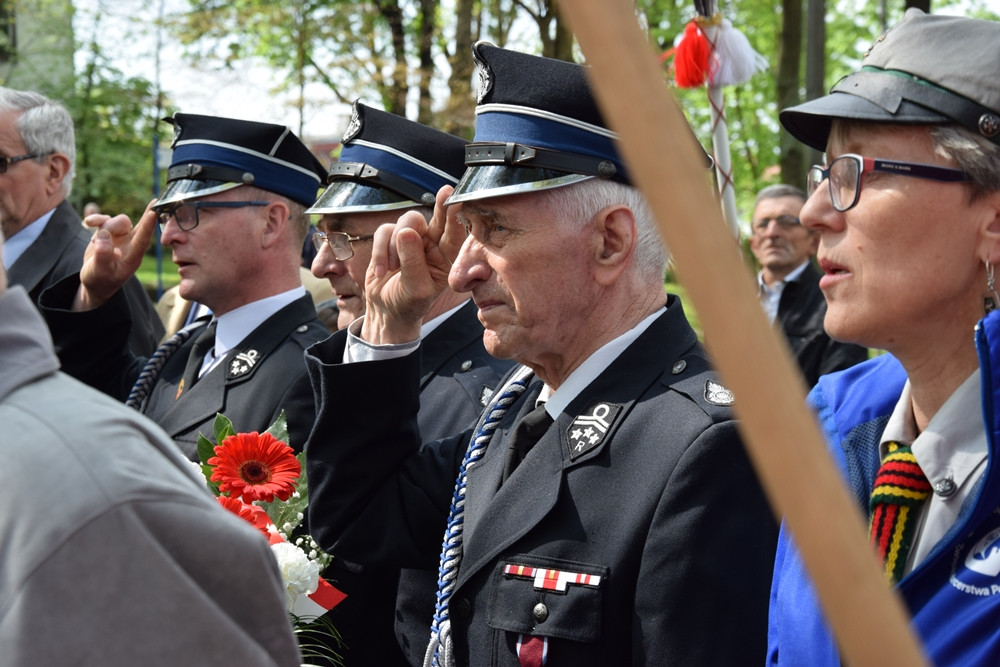 Kartuzy. Patriotyczne święto 3 maja. Odczytano preambułę Konstytucji w języku kaszubskim