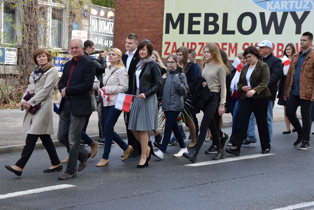 Kartuzy. Patriotyczne święto 3 maja. Odczytano preambułę Konstytucji w języku kaszubskim