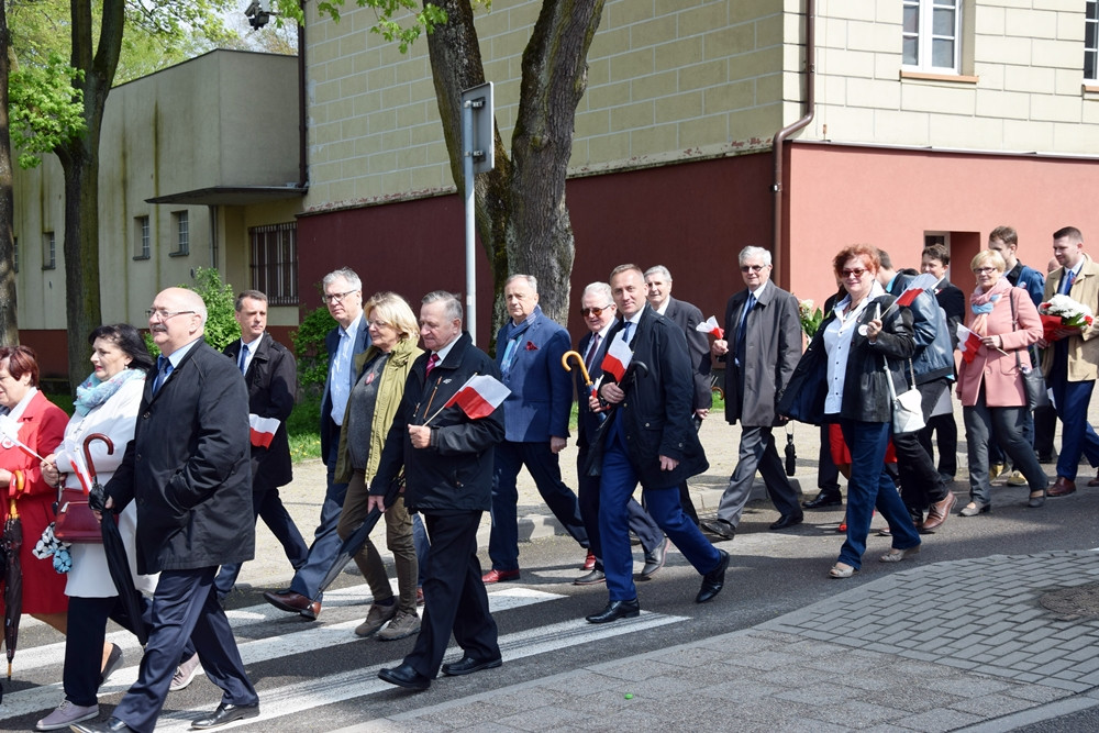 Kartuzy. Patriotyczne święto 3 maja. Odczytano preambułę Konstytucji w języku kaszubskim