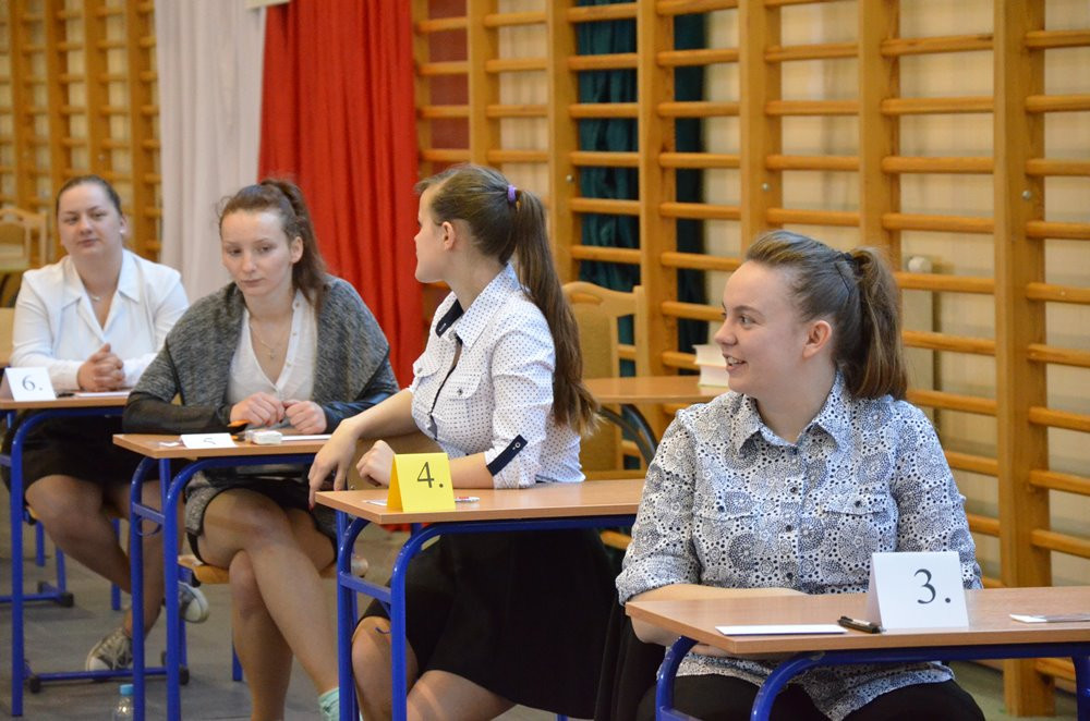 Rozpoczął się maturalny maraton. W powiecie egzaminy zdaje ponad 900 osób