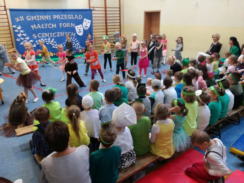 Żukowo. Najmłodsi aktorzy uczestniczyli w Gminnym Przeglądzie Małych Form Scenicznych