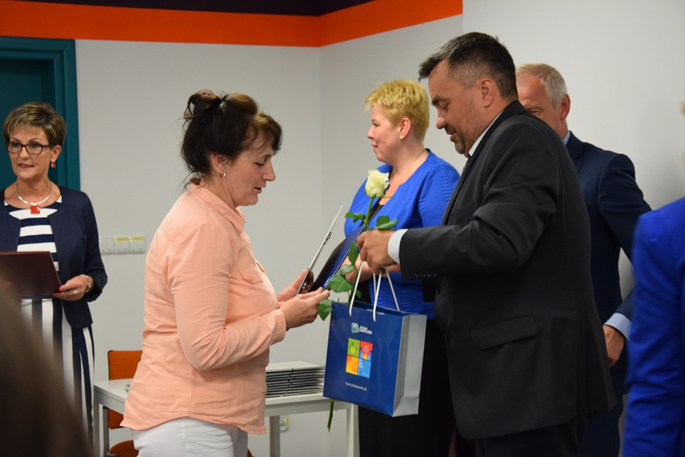 Kartuzy. Wręczono Złote Czepki i zwrócono uwagę na deficyt pielęgniarek i położnych