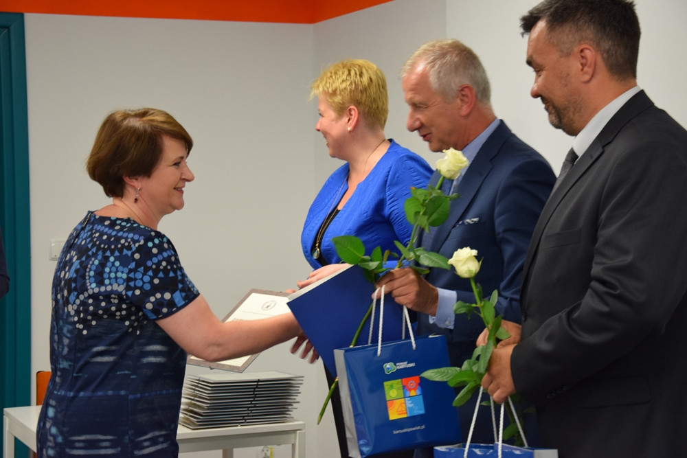 Kartuzy. Wręczono Złote Czepki i zwrócono uwagę na deficyt pielęgniarek i położnych