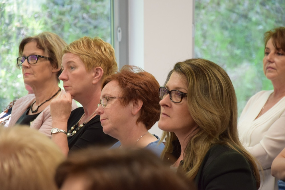 Kartuzy. Wręczono Złote Czepki i zwrócono uwagę na deficyt pielęgniarek i położnych