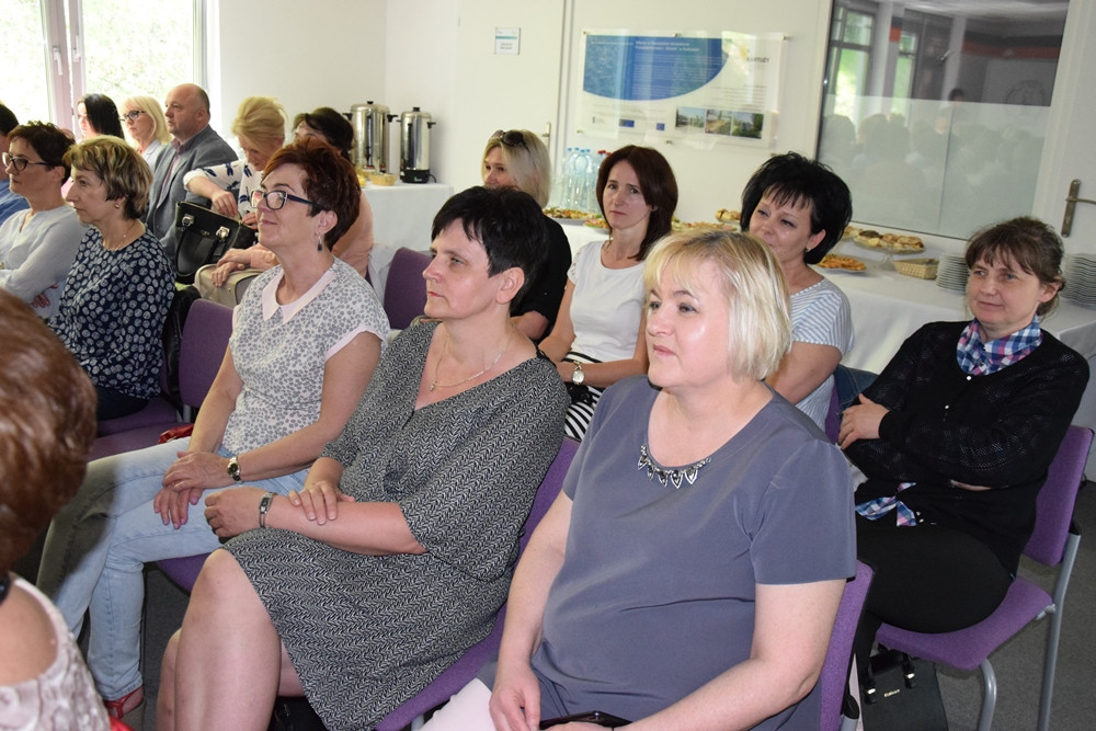 Kartuzy. Wręczono Złote Czepki i zwrócono uwagę na deficyt pielęgniarek i położnych