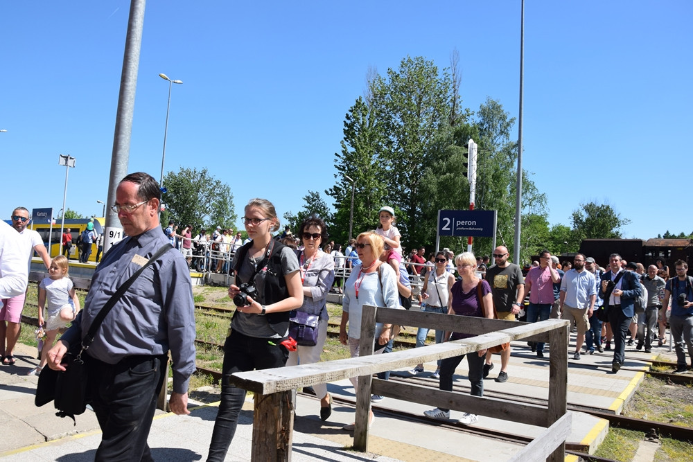 Chcą ratować kolej z Gdańska na Kaszuby. W Kartuzach podpisano list intencyjny
