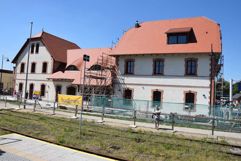 Dworzec w Kartuzach otwarty będzie już za miesiąc. Byliśmy w środku