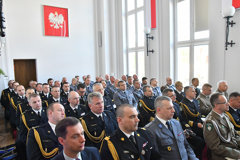 Wojewódzkie obchody Dnia Strażaka w Gdańsku. Druhowie z pow. kartuskiego odznaczeni