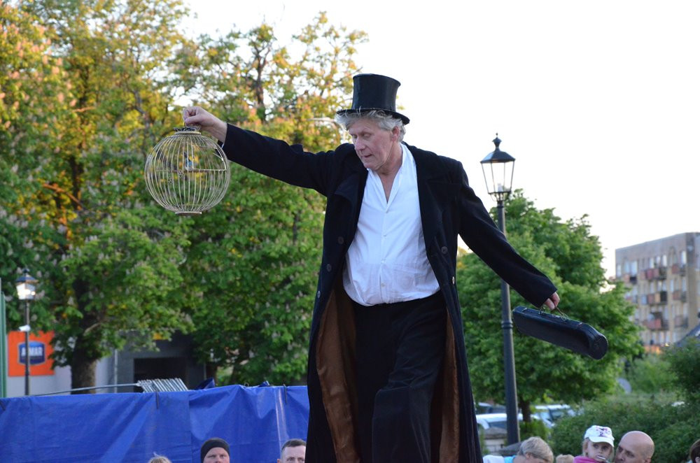 Ogień, światło i woda - widowiskowo w kartuskim Muzeum Kaszubskim