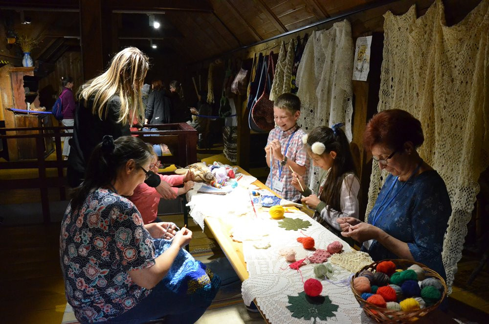 Ogień, światło i woda - widowiskowo w kartuskim Muzeum Kaszubskim