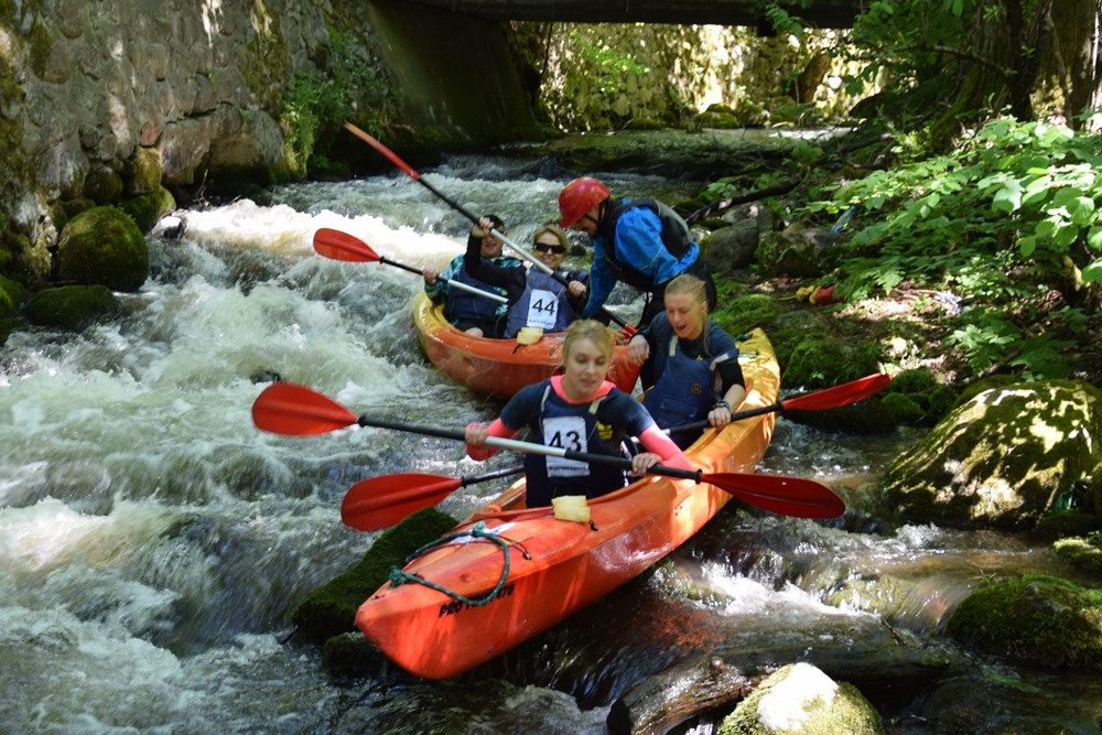 Hydroaktywni 2018 za nami! Pokonaliśmy 13 kilometrów jeziorami i rzeką z Gowidlina do Sulęczyna