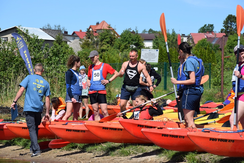 Hydroaktywni 2018 za nami! Pokonaliśmy 13 kilometrów jeziorami i rzeką z Gowidlina do Sulęczyna