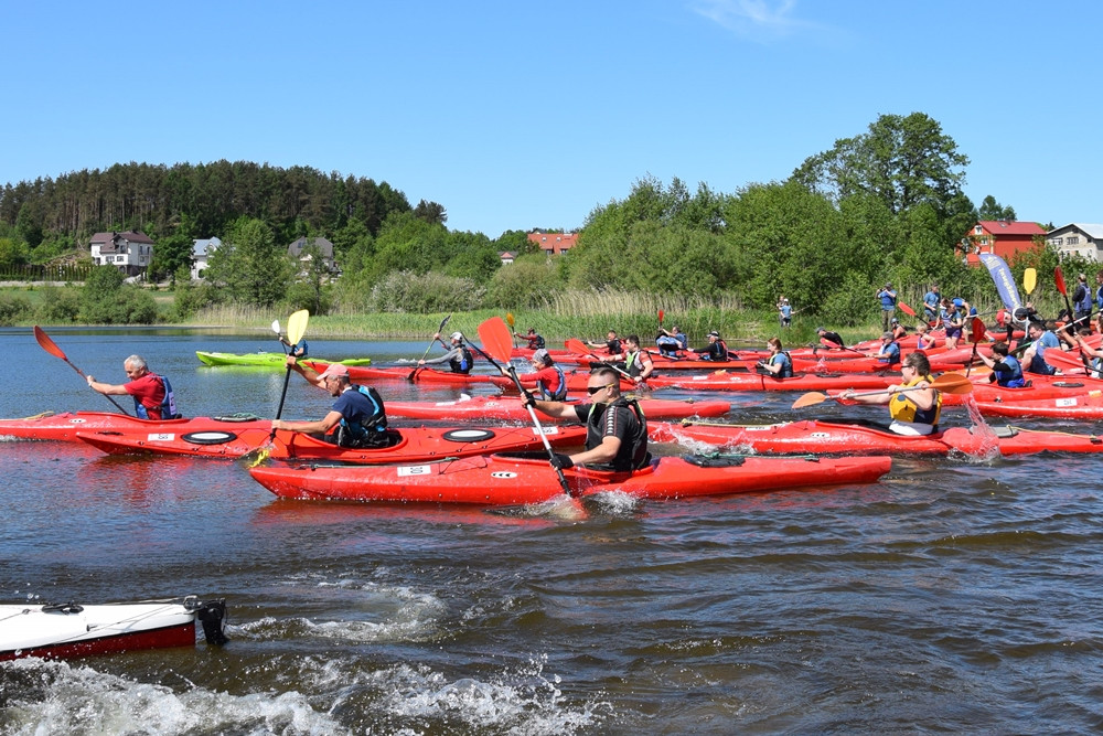 Hydroaktywni 2018 za nami! Pokonaliśmy 13 kilometrów jeziorami i rzeką z Gowidlina do Sulęczyna