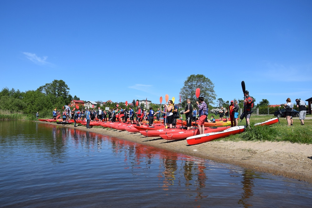 Hydroaktywni 2018 za nami! Pokonaliśmy 13 kilometrów jeziorami i rzeką z Gowidlina do Sulęczyna