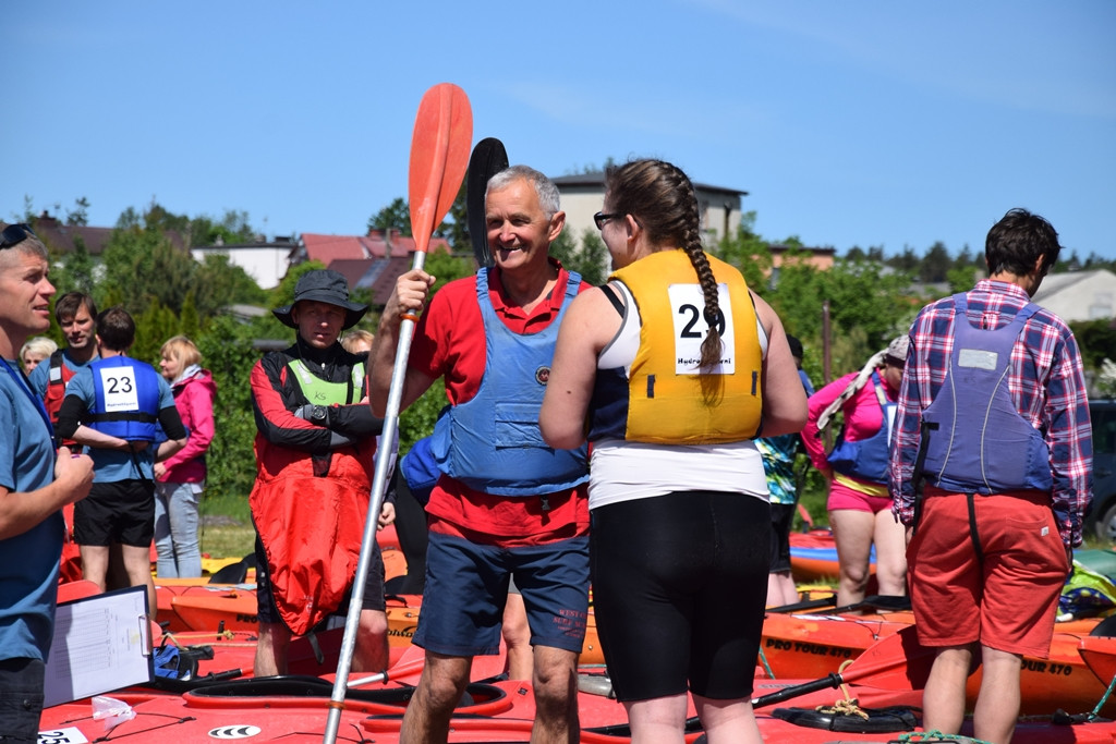 Hydroaktywni 2018 za nami! Pokonaliśmy 13 kilometrów jeziorami i rzeką z Gowidlina do Sulęczyna