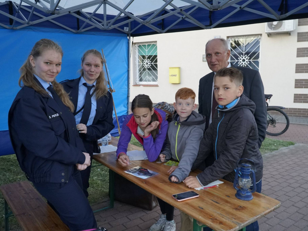 Noc Muzeów w Żukowie. Wzięli udział w grze miejskiej i poznali historię miasta