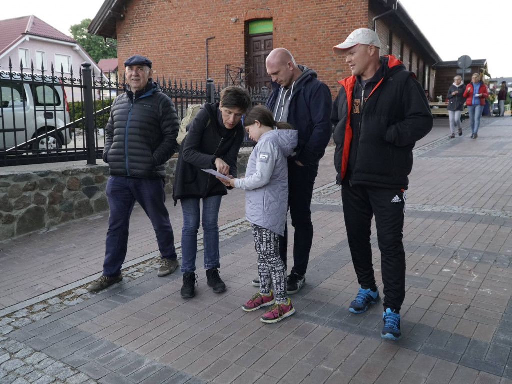 Noc Muzeów w Żukowie. Wzięli udział w grze miejskiej i poznali historię miasta