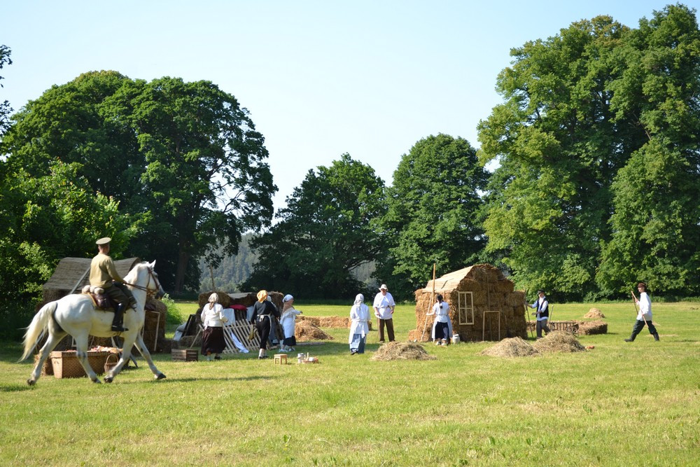 Wyczechowo. Piknik Historyczny z widowiskową inscenizacją bitwy z 1920 r.