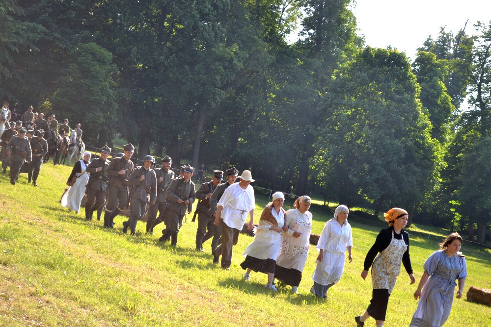 Wyczechowo. Piknik Historyczny z widowiskową inscenizacją bitwy z 1920 r.