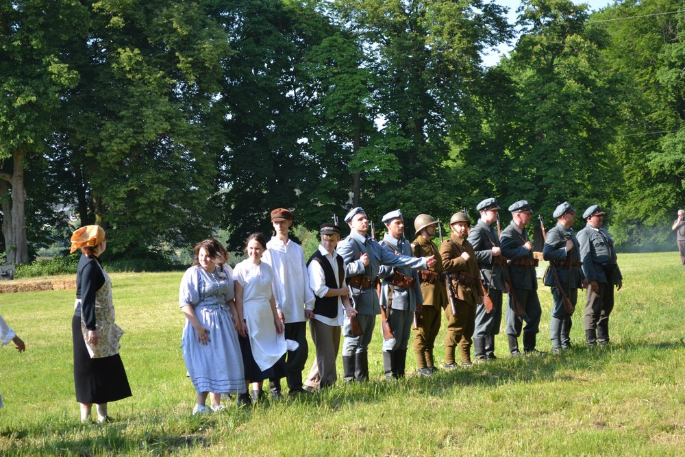 Wyczechowo. Piknik Historyczny z widowiskową inscenizacją bitwy z 1920 r.