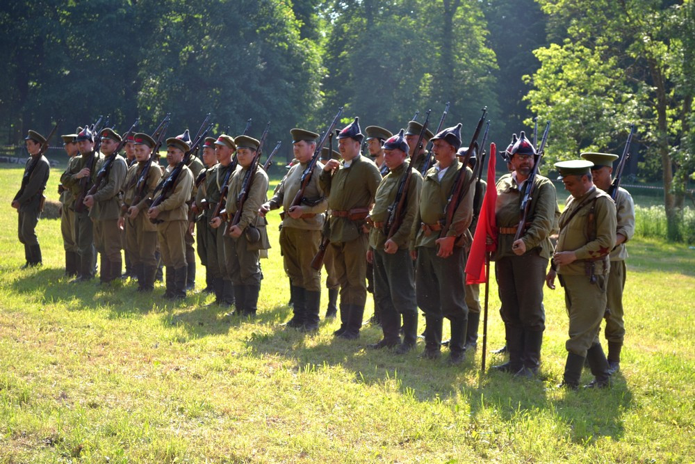 Wyczechowo. Piknik Historyczny z widowiskową inscenizacją bitwy z 1920 r.