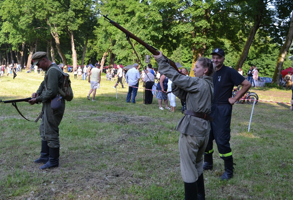 Wyczechowo. Piknik Historyczny z widowiskową inscenizacją bitwy z 1920 r.