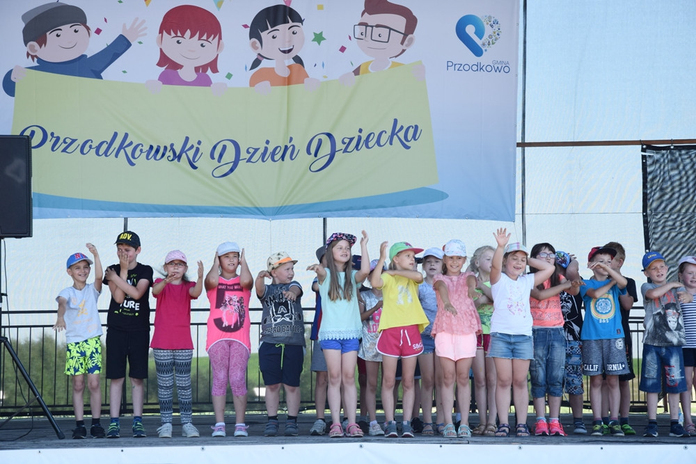 Przodkowo. Dzień Dziecka dla tysiąca maluchów: plac zabaw, gry i ekologiczna edukacja