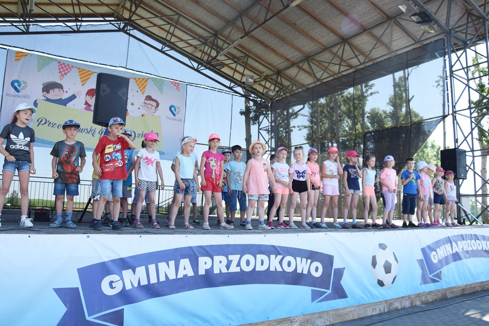 Przodkowo. Dzień Dziecka dla tysiąca maluchów: plac zabaw, gry i ekologiczna edukacja