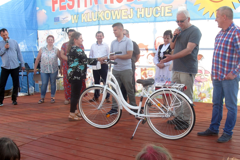 Klukowa Huta. Festyn rodzinny z występem Ireneusza Krosnego