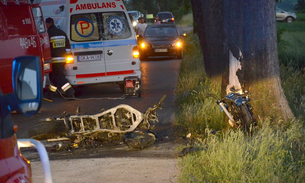 Trasa Tuchlino-Puzdrowo. Młody motocyklista zginął na miejscu