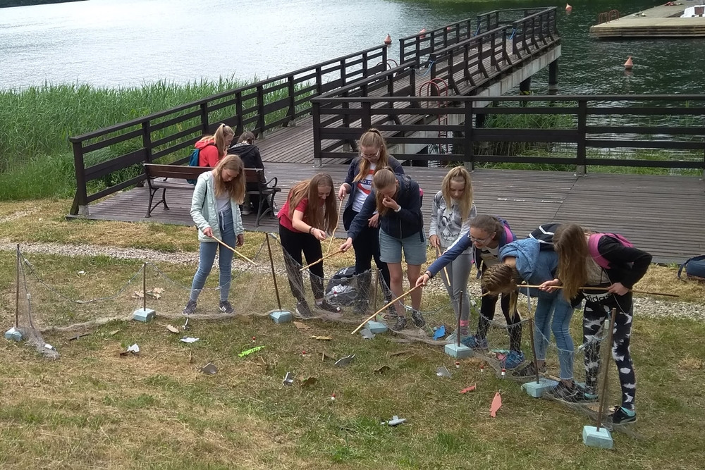 Złota Góra. Domki dla owadów, żaglówki i eksperymenty - piknik dla młodych przyrodników