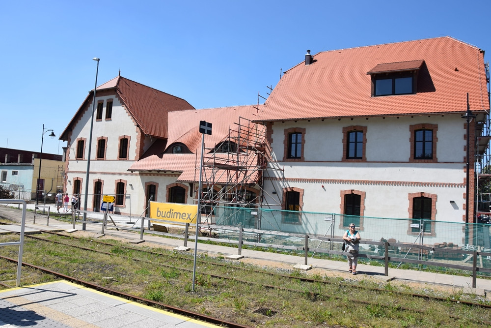 Kartuski dworzec otwarty będzie 26 czerwca. Trwają przenosiny biblioteki