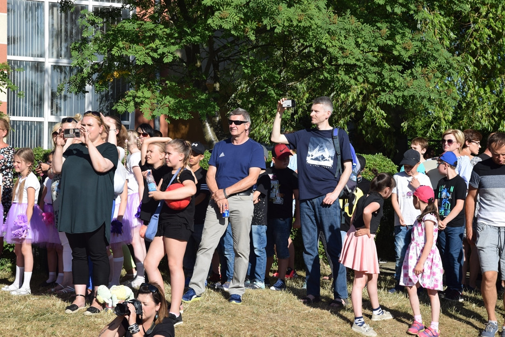 Kartuzy. Społeczność SP nr 2 bawiła się na Kaszubskim Festynie