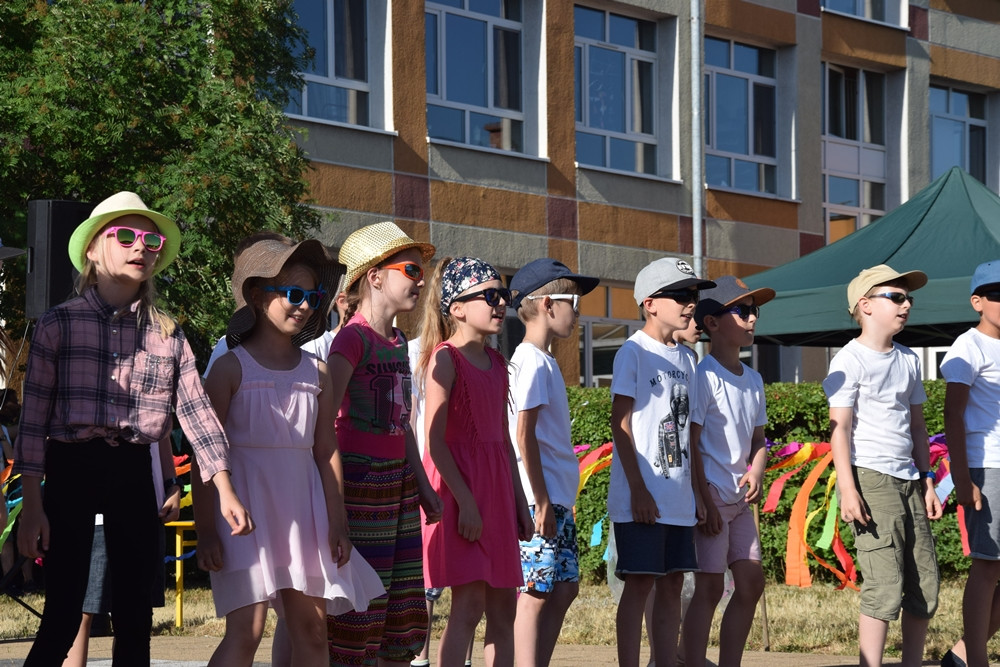 Kartuzy. Społeczność SP nr 2 bawiła się na Kaszubskim Festynie