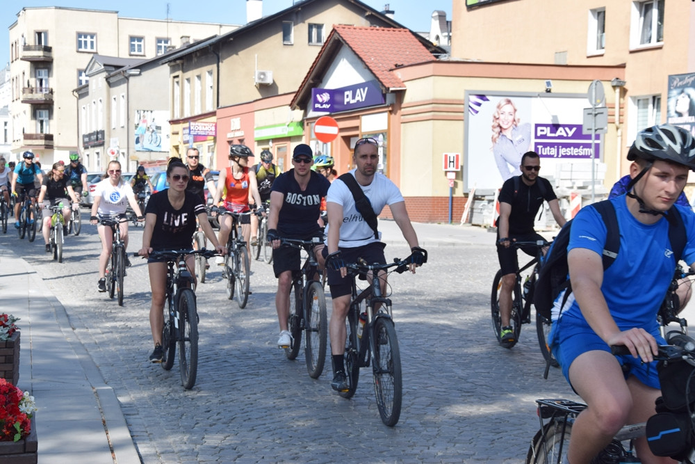 Miłośnicy dwóch kółek z Kartuz dołączyli do Wielkiego Przejazdu Rowerowego