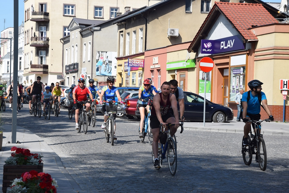 Miłośnicy dwóch kółek z Kartuz dołączyli do Wielkiego Przejazdu Rowerowego