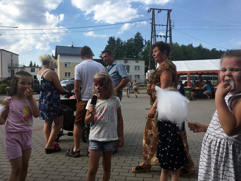 Festyn przy szkole w Puzdrowie