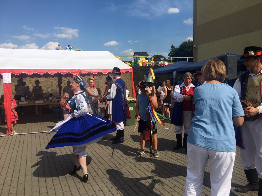 Festyn przy szkole w Puzdrowie