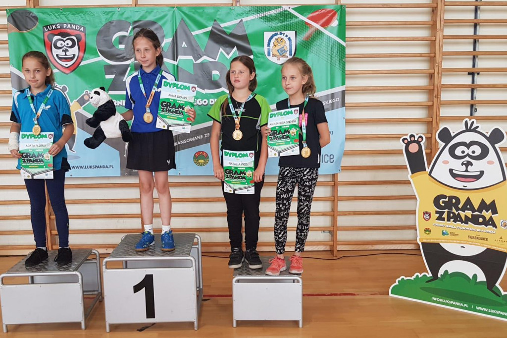 Tenis stołowy w Sierakowicach
