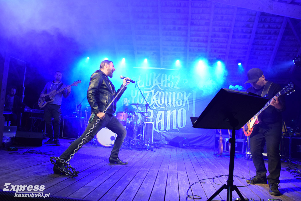 Blues w Leśniczówce - piątek