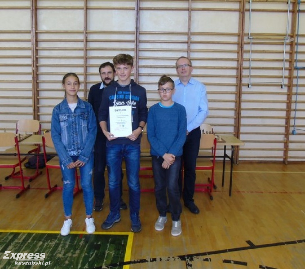 Uczniowie z kartuskich szkół w półfinale mistrzostw szachowych