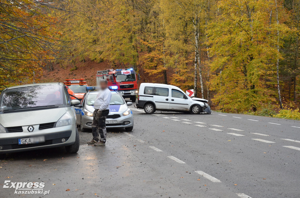 Wieżyca. Zderzenie czterech aut