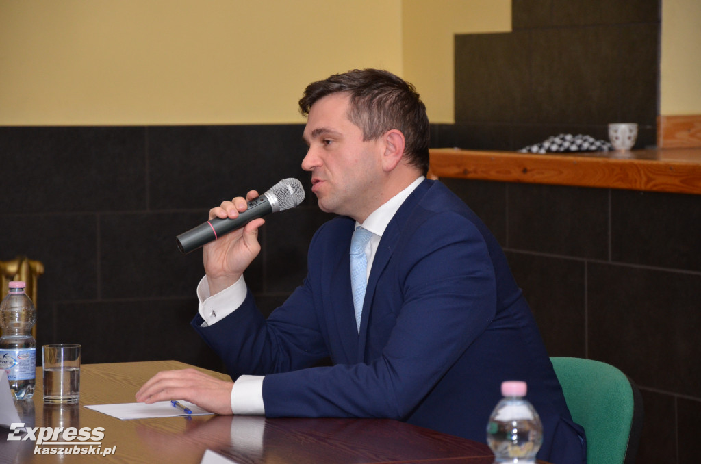 Debata wyborcza w Chmielnie