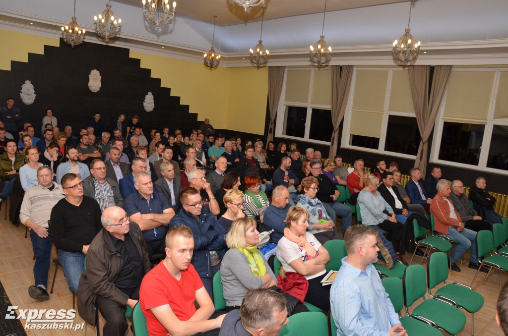 Debata wyborcza w Chmielnie